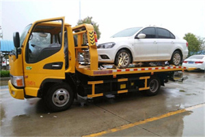 沙湾附近拖车救援24小时服务热线